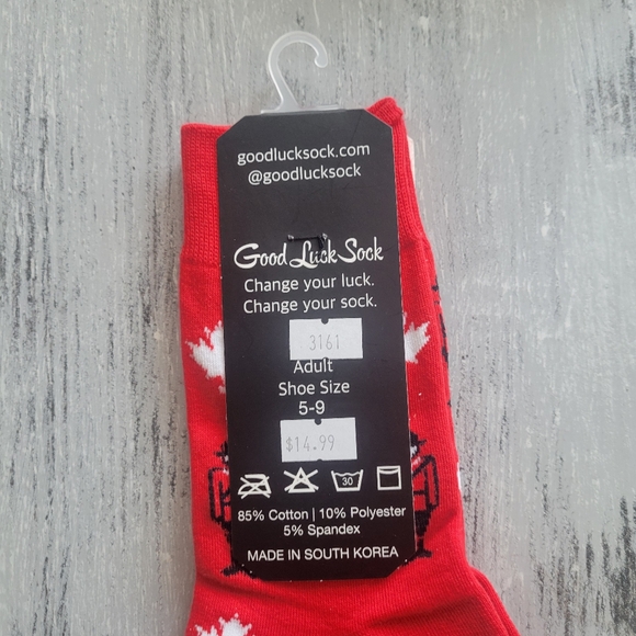 2/$15 The Red Serge Canada RCMP Crew Socks - Picture 3 of 3